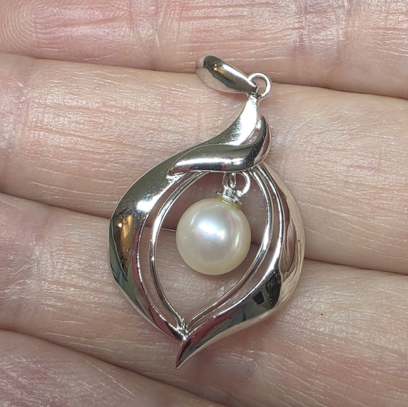 modernist retro Japanese saltwater cultured akoya vintage pearl pendant - Picture 1 of 8